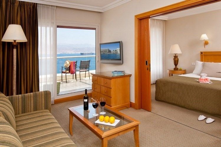 usuites-royal-suite-executive-6